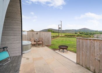 The Rugby - South View Retreat , Great Busby