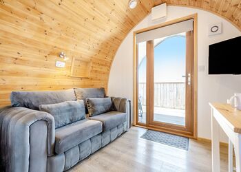 The Gribdale - South View Retreat , Great Busby