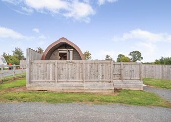 The Gribdale - South View Retreat , Great Busby