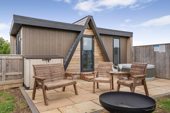 The Ayton - South View Retreat , Great Busby