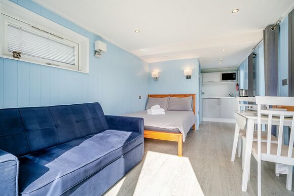 The Ayton - South View Retreat , Great Busby