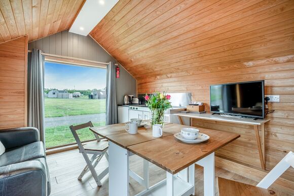 The Carlton - South View Retreat , Great Busby