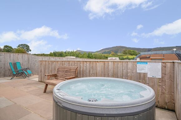 The Gribdale - South View Retreat , Great Busby