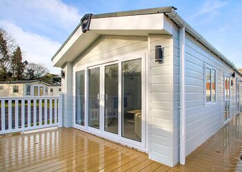 Sublime Caravan 2 - Swanage Coastal Park, Swanage