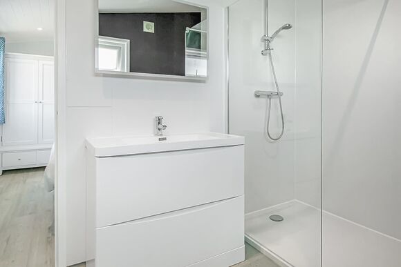 Signature Lodge 2 (Pet) - Swanage Coastal Park, Swanage