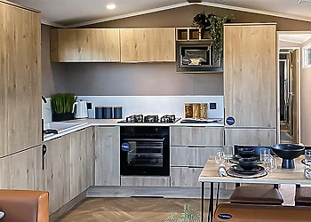 2 Bed Platinum Hot Tub Caravan - Sandaway Beach Holiday Park, Combe Martin