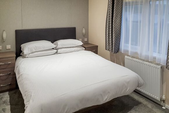 2 Bed Platinum Lodge - Sandaway Beach Holiday Park, Combe Martin