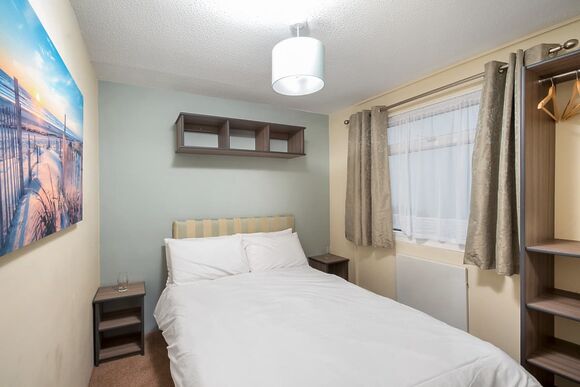 2 Bed Silver Chalet (Pet) - Sandaway Beach Holiday Park, Combe Martin