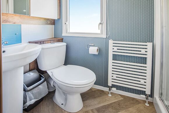 2 Bed Gold Caravan (Pet) - Sandaway Beach Holiday Park, Combe Martin