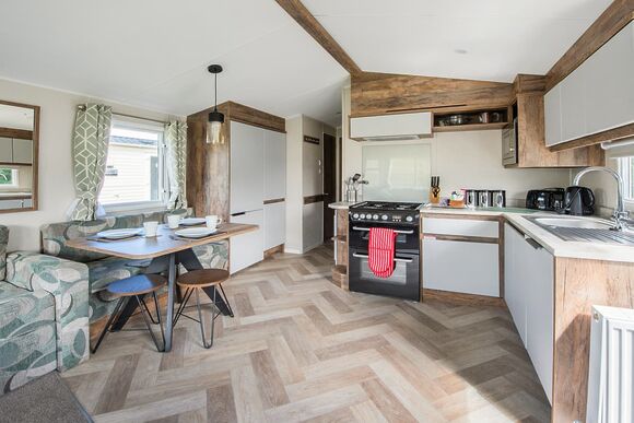 2 Bed Gold Caravan - Sandaway Beach Holiday Park, Combe Martin