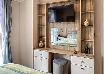 Signature Lodge with Hot Tub