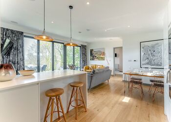Panorama Retreat - Swanborough Lakes Luxury Lodges, Lewes