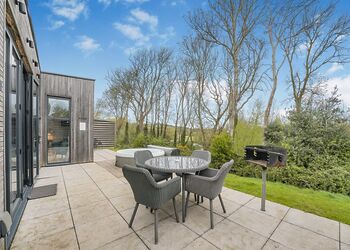 Woodland View Retreat (Pet) - Swanborough Lakes Luxury Lodges, Lewes