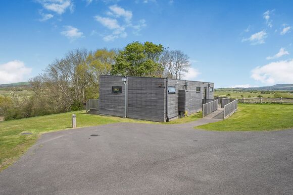 Panorama Retreat - Swanborough Lakes Luxury Lodges, Lewes