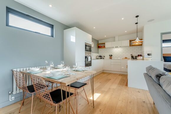 Swanborough Lakes Luxury Lodges