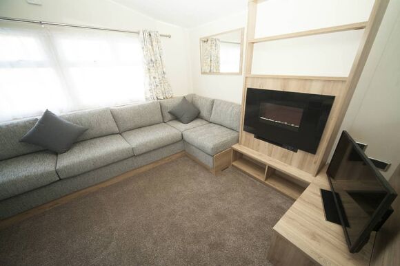 Gold+ Caravan 3 Sleeps 8 Pet Friendly - Tarka Holiday Park, Ashford, Barnstaple