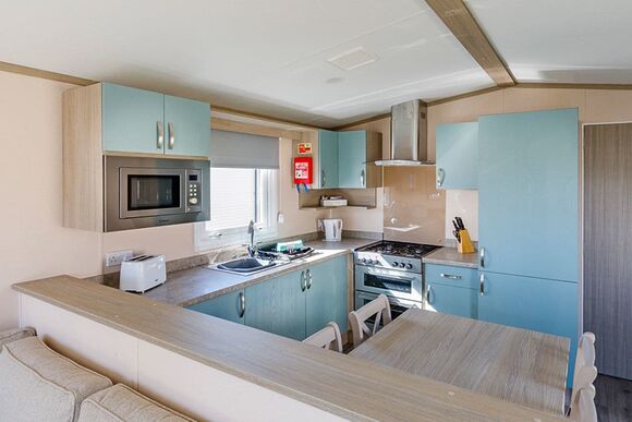 Sunflower - Talacre Beach Resort, Talacre, Holywell