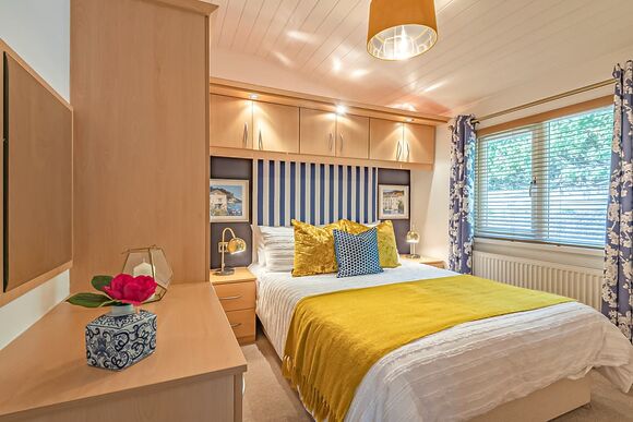 Sunrise View Lodge - Tan Rallt Holiday Park & Spa, Abergele