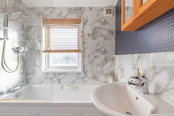 Sunrise View Lodge - Tan Rallt Holiday Park & Spa, Abergele