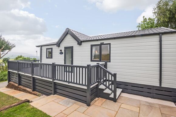 Meadow View Lodge - Tan Rallt Holiday Park & Spa, Abergele