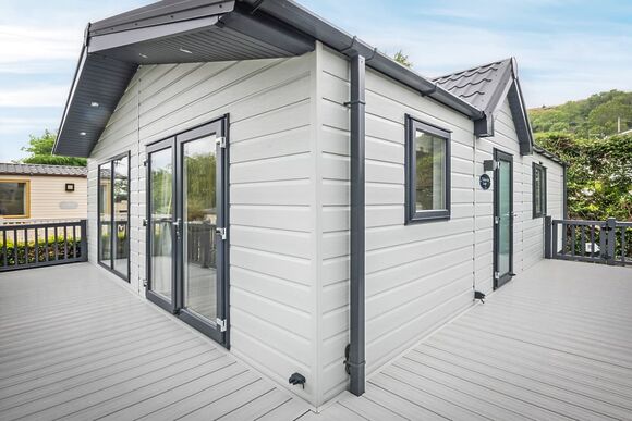 Meadow View Lodge - Tan Rallt Holiday Park & Spa, Abergele