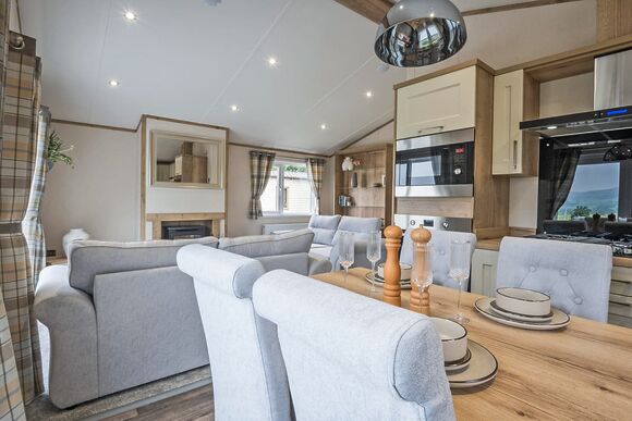 Meadow View Lodge - Tan Rallt Holiday Park & Spa, Abergele