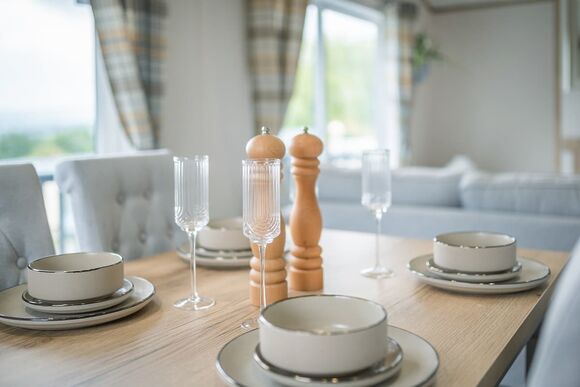 Meadow View Lodge - Tan Rallt Holiday Park & Spa, Abergele