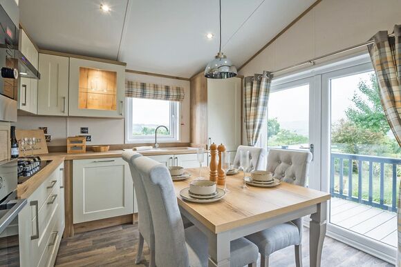 Meadow View Lodge - Tan Rallt Holiday Park & Spa, Abergele