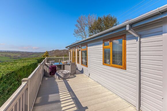 Cliff Top Lodge - Tan Rallt Holiday Park & Spa, Abergele