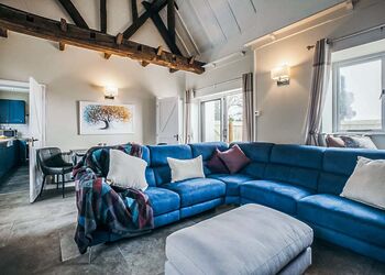 Evergreen Pet VIP - The Astbury Golf and Lodge Resort, Bridgnorth