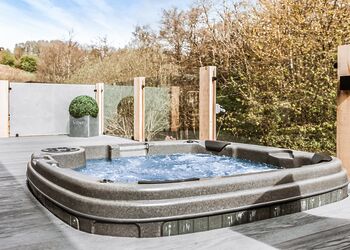 Ivy Lodge VIP - The Astbury Golf and Lodge Resort, Bridgnorth