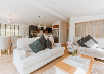 Laurel Lodge VIP Hot Tub - The Astbury Golf and Lodge Resort, Bridgnorth