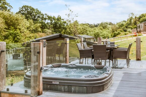 Sycamore Lodge VIP - The Astbury Golf and Lodge Resort, Bridgnorth