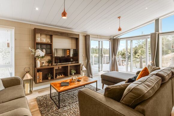 Birch Lodge - The Astbury Golf and Lodge Resort, Bridgnorth