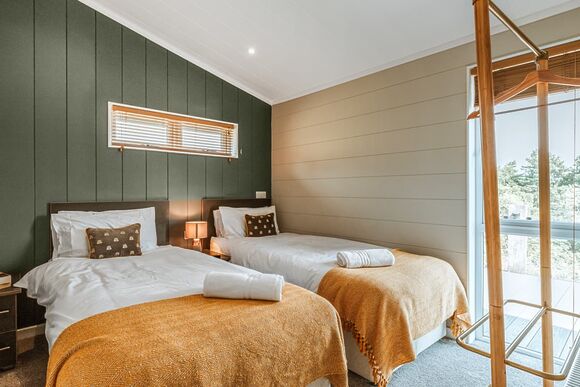 Birch Lodge - The Astbury Golf and Lodge Resort, Bridgnorth