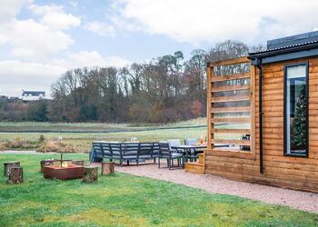 Three Bed Barn (Pet) - The Barns at Blackwater Meadow, Ellesmere