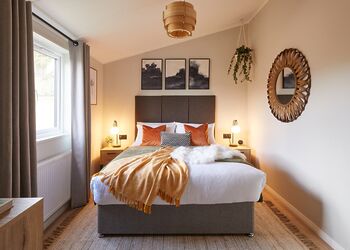Retreat Barn, Two Bed Barn, Retreat Barn (Pet) - The Barns at Blackwater Meadow, Ellesmere