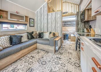 River View Hot Tub S-Pods - Tyndrum Holiday Park, Tyndrum