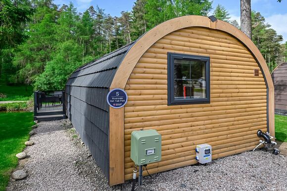 Riverside Hot Tub Pod 5  