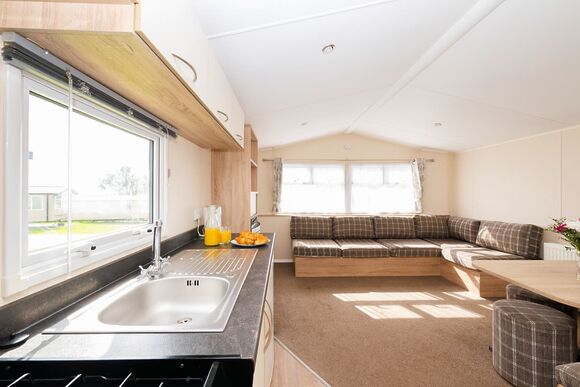 Suncrest - Tencreek, Looe