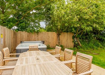 Woodpecker Cottage - Grange Leisure Park, Mablethorpe