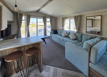 Platinum 8 Caravan Hot Tub - Grange Leisure Park, Mablethorpe