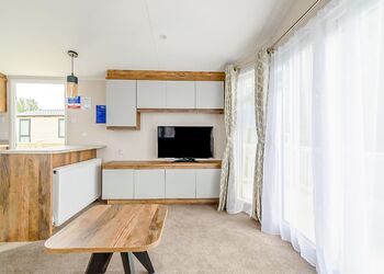 Platinum 3 Caravan, Platinum 8 Berth Lodge - Grange Leisure Park, Mablethorpe