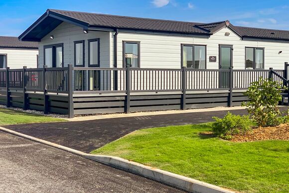 Grange Lodge (No Hot Tub) - Grange Leisure Park, Mablethorpe