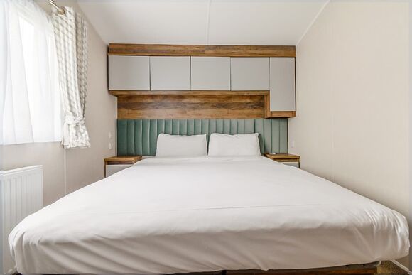 Platinum 6 Berth Caravan (2 bed) - Grange Leisure Park, Mablethorpe