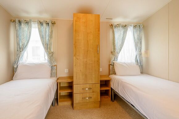 Silver 6 WCF Caravan Pet Friendly - Grange Leisure Park, Mablethorpe