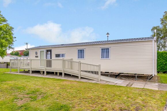 Platinum 8 Berth Lodge, Platinum 3 Caravan - Grange Leisure Park, Mablethorpe