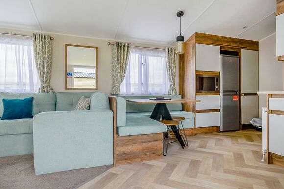 Platinum 8 Berth Lodge, Platinum 3 Caravan - Grange Leisure Park, Mablethorpe