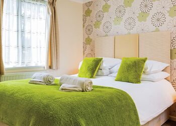 Typical Lamondby Premier 2