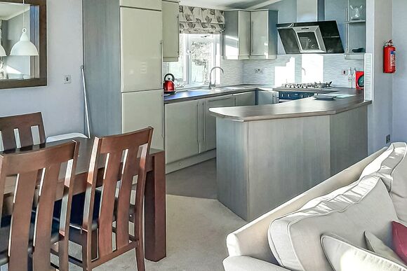 The Kingfisher - The Hollies Kessingland, Lowestoft